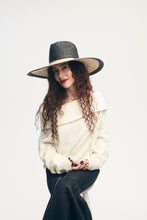 Two-tone Viv, Straw Sunhat, Natural and Black