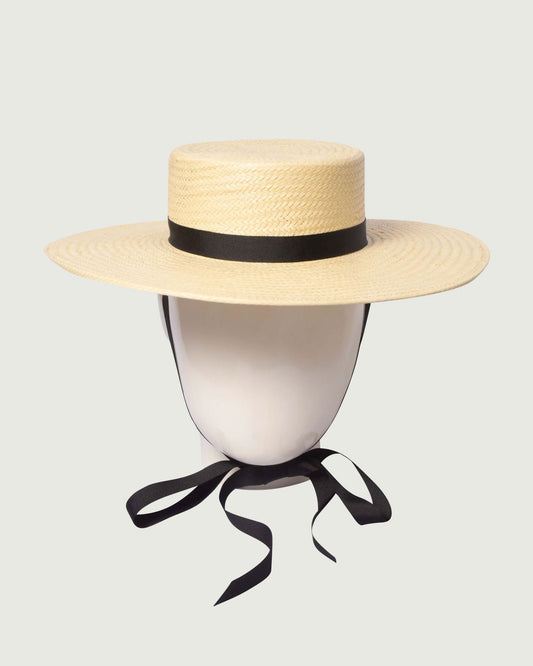 Billie Bolero, Paper Panama Hat