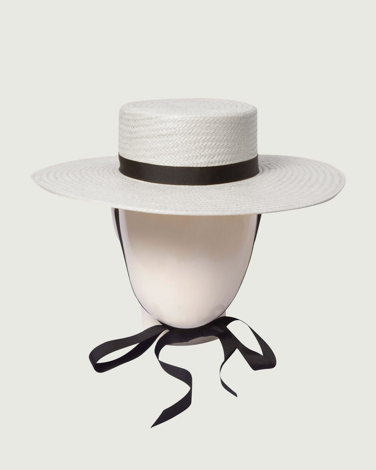 Billie Bolero, Paper Panama Hat