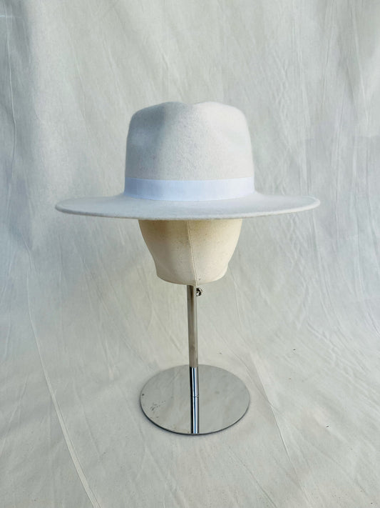 Teardrop Fedora, Wool Felt Hat, White
