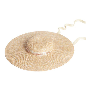 KiKi, Wheat Straw Hat