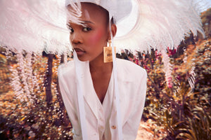 Lilly, Sinamay Hat